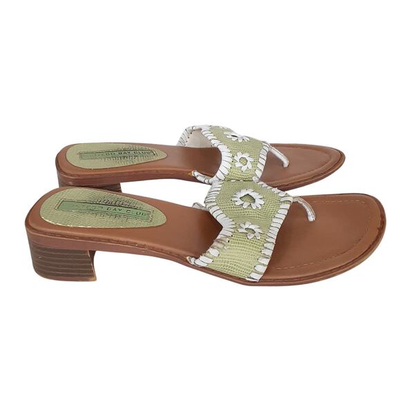 Montego Bay Club Block Heel Sandals Leather Medallion Thong Heels Lime Green 6 - Picture 3 of 10